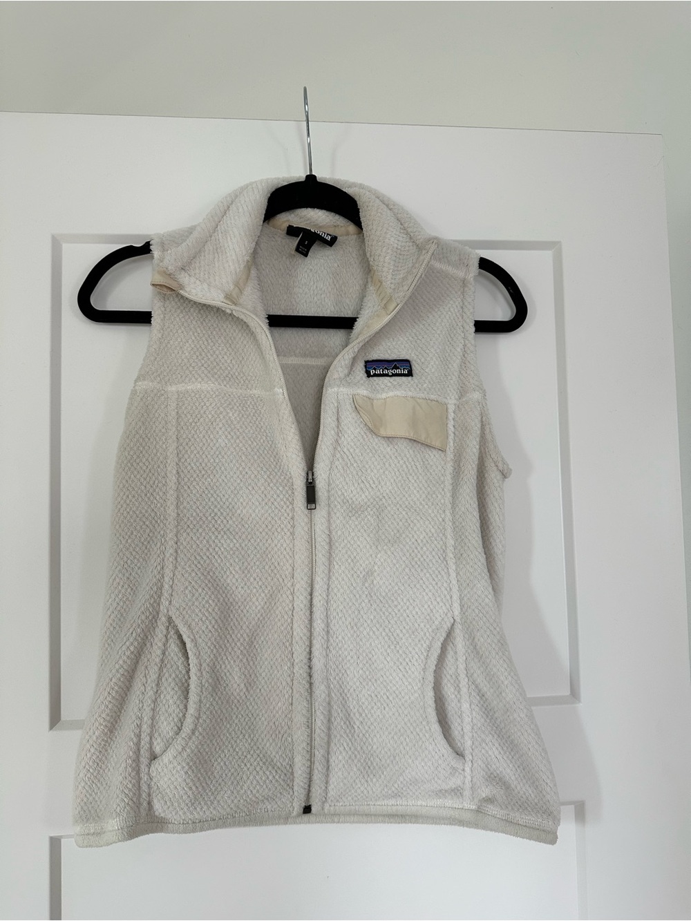 Patagonia Cream Fleece Vest with Chest Pocket